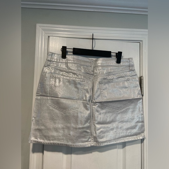 NWT Old Navy Size 8 Silver Shine Metallic Zip Stretch Denim A Line Mini Skirt - Picture 7 of 12